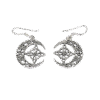 Pendientes Luna creciente y nudo de brujas hechos en plata 1